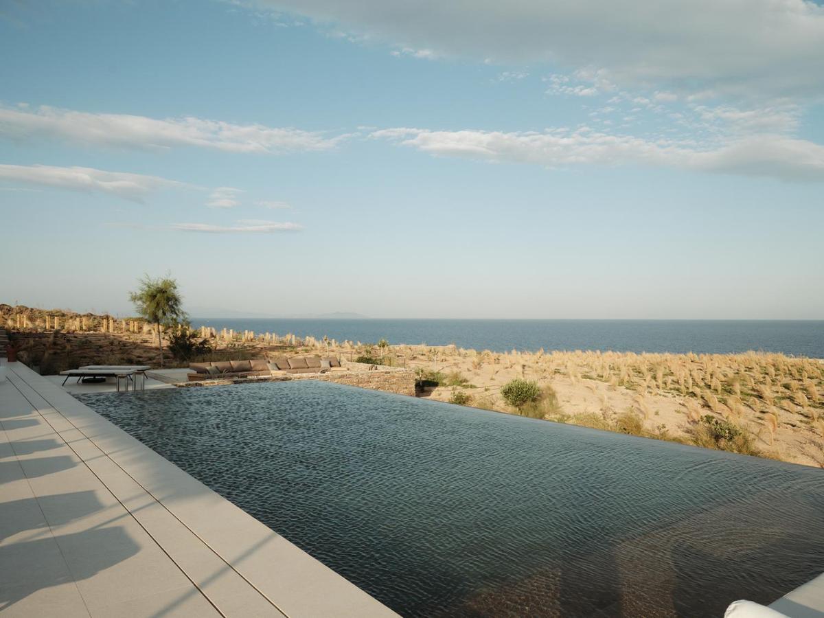 Nos Hotel & Villas Fáros Eksteriør billede